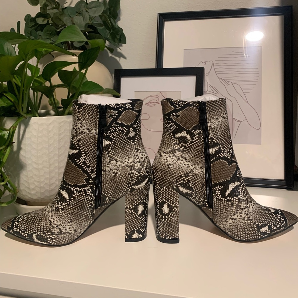 Catherine Malandrino Snake Boot